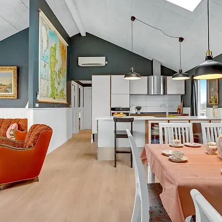 Σπίτι διακοπών Beautiful In With Sauna *