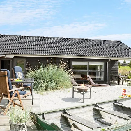 Beautiful In With Sauna *